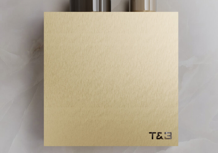 T&B wandplank goud